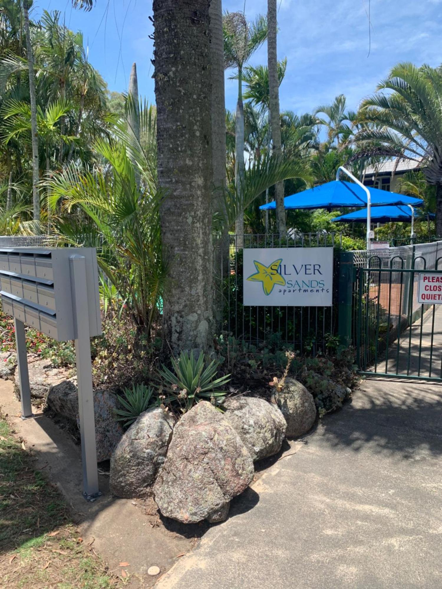 The Bay Beach Shack, 赫维湾 外观 照片